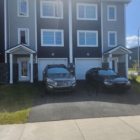 Choicest Cozy Stay Halifax Exterior photo